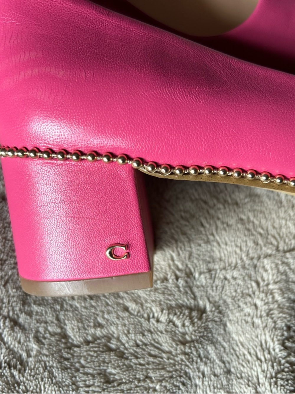 Coach Fuchsia Leather Mid Block Heel Pumps with Gold Chain Trim - Picture 5 of 10